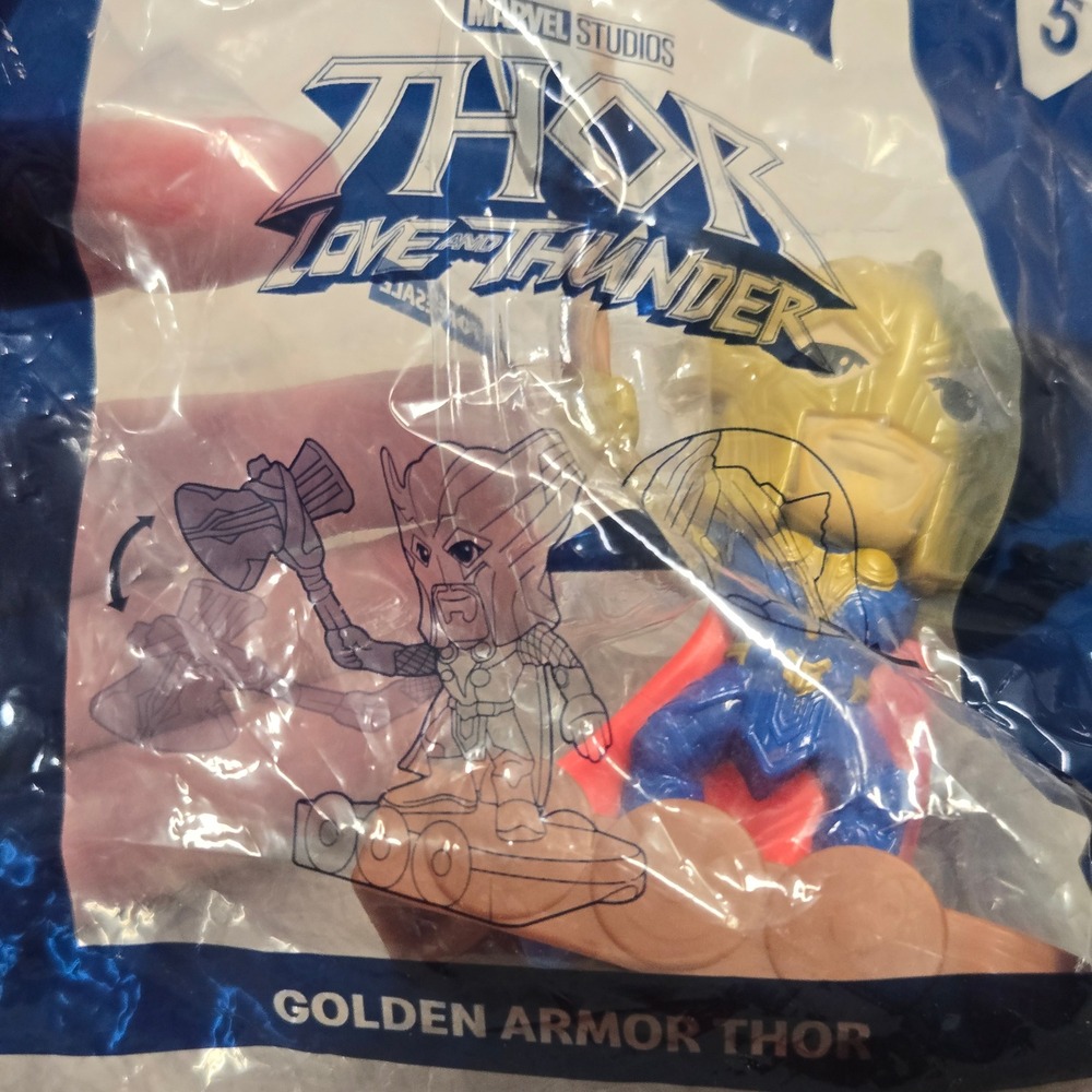 McDonalds 2022 Marvel Thor Love and Thunder Golden Armor Thor Happy Meal Toy #5